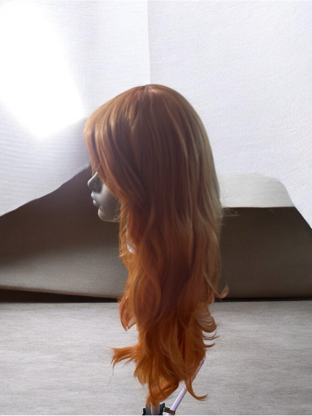 Women’s Long Wavy Copper Hair Wig - Stylish Ginger Look